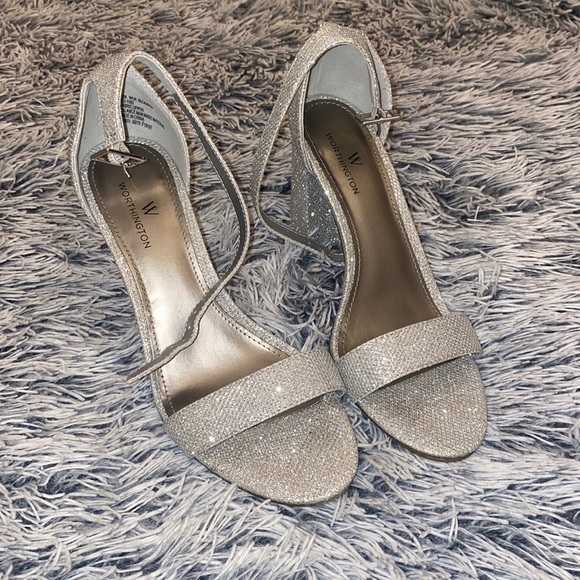 Glitter Heels - Picture 1 of 4